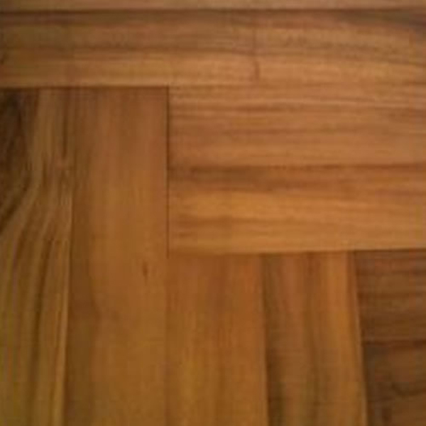 PISO TARUGADO INCIENZO 1"/5" COMERCIAL/LARGOS VARI